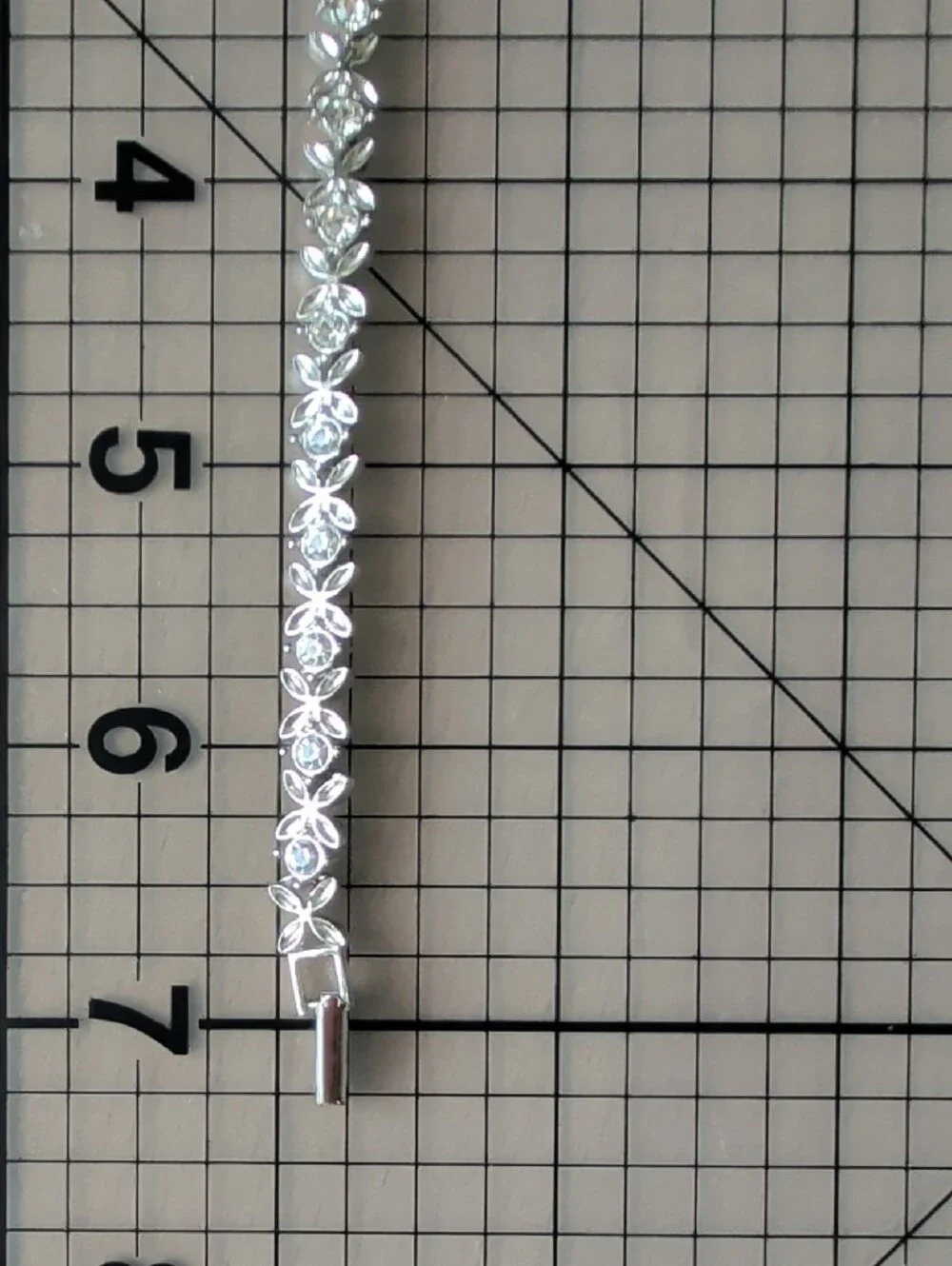 Avon Silver Tone Floral Rhinestone Bracelet with Extension Link